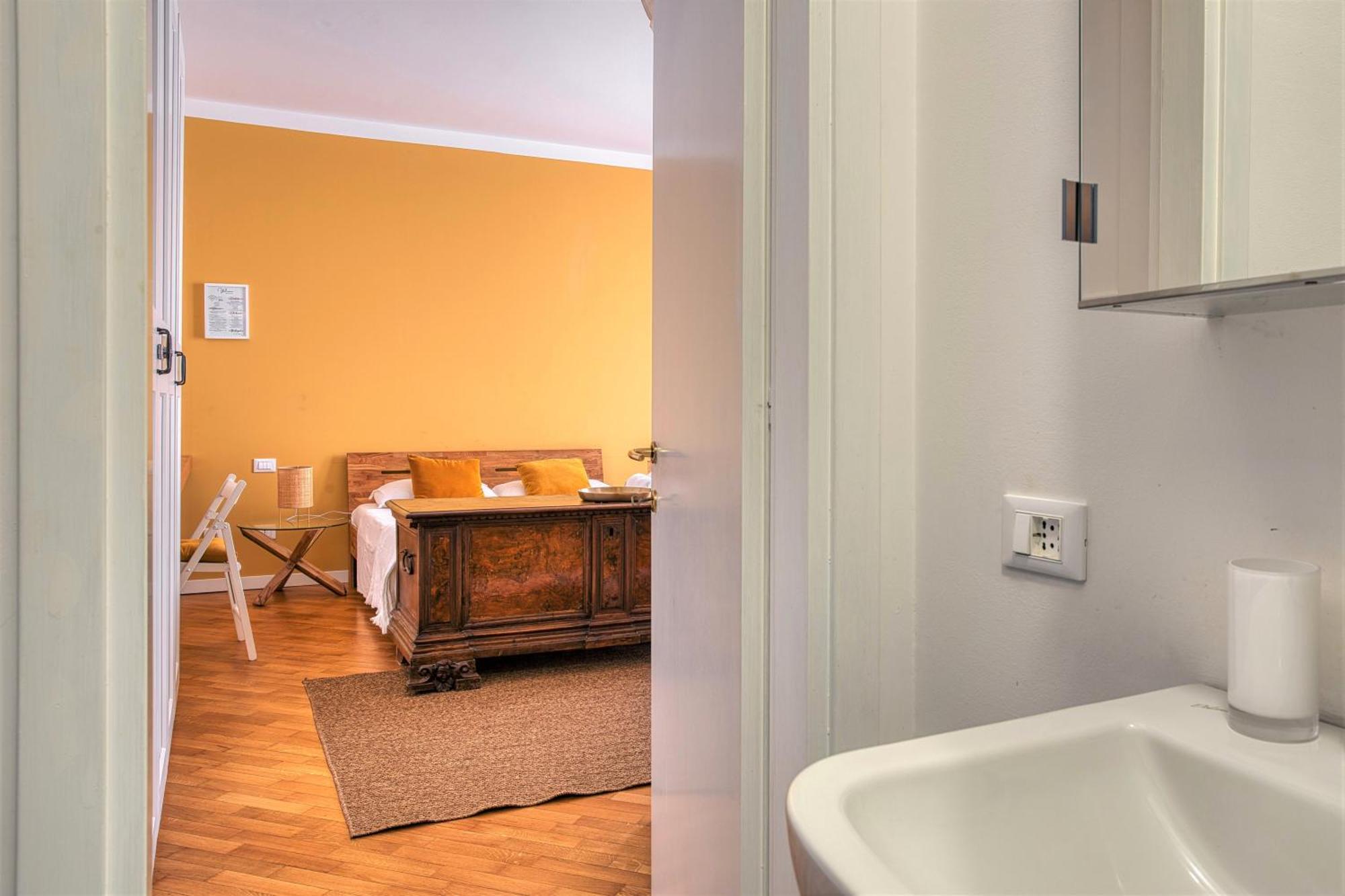 Charming Apartment In Tortona Navigli District Милано Екстериор снимка