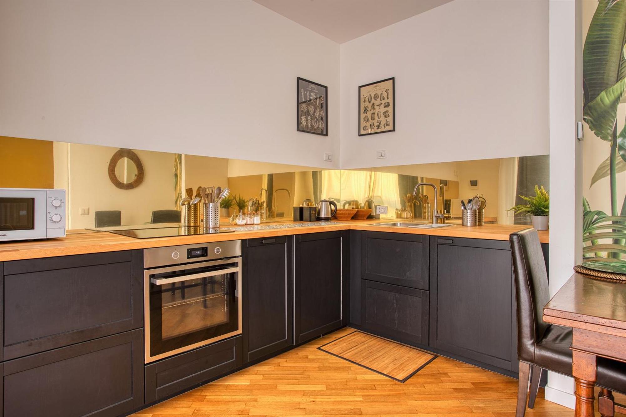 Charming Apartment In Tortona Navigli District Милано Екстериор снимка
